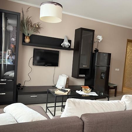 Fresh&Cozy Apartment, Parking Free, 15 Min Walk To Center Riga Buitenkant foto